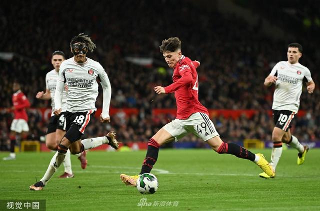 驾驶的赛车 驾驶的赛车